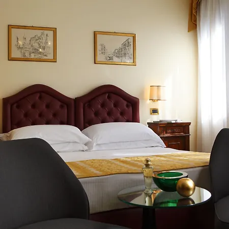 Accademia - Maravege Hotel Wenecja