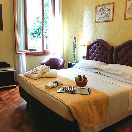 Accademia - Maravege Hotel Wenecja
