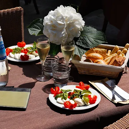 Accademia - Maravege Hotel Wenecja