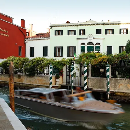 Accademia - Maravege Hotel