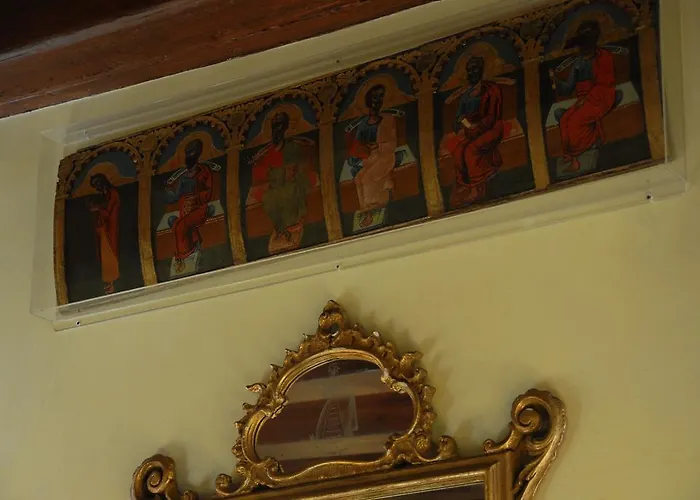 酒店 佩西恩那阿卡德米亚玛拉维吉别墅酒店 3*