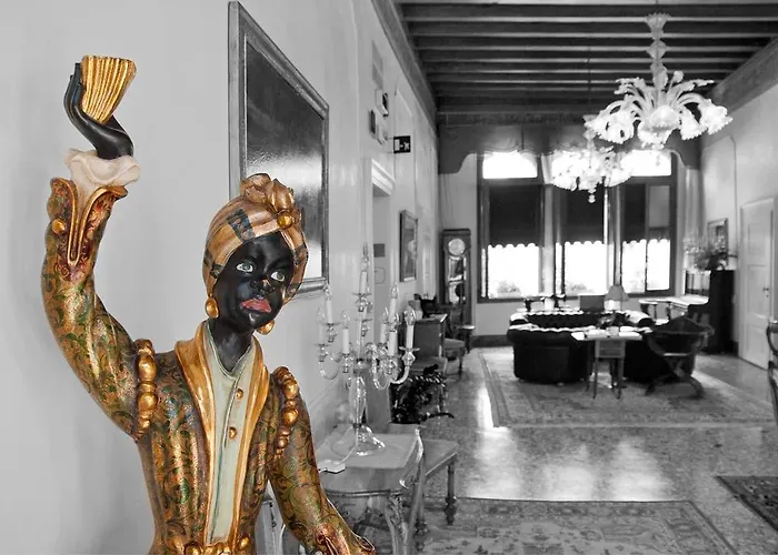 Accademia - Maravege Hotel