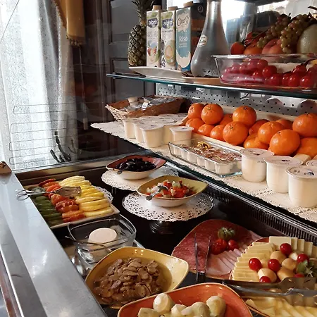 Accademia - Maravege 3* Venecia