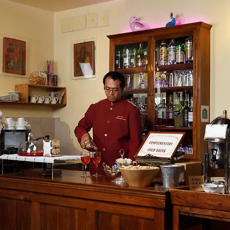 Accademia - Maravege Hotel Venecia