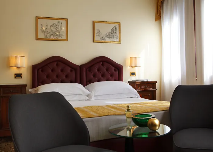 Accademia - Maravege Hotel Venezia