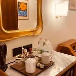 Accademia - Maravege Hotell 3*