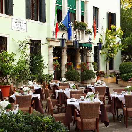 Accademia - Maravege 3*