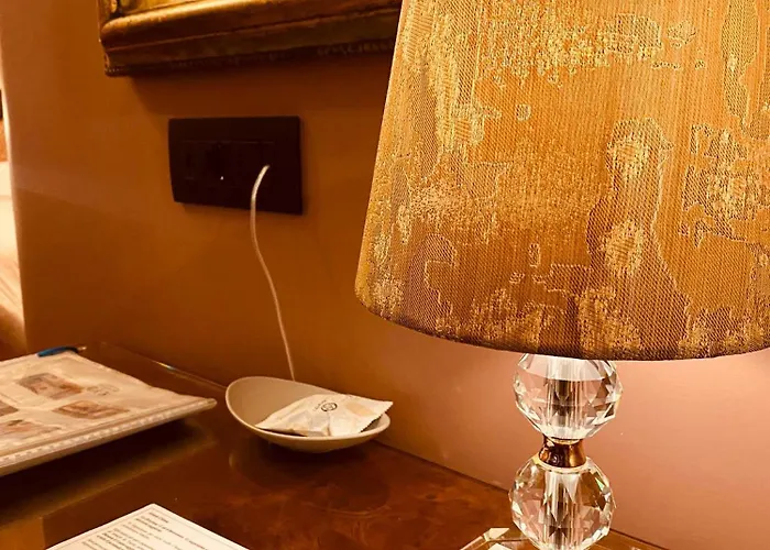 ペンシオン アカデミア マラヴェージェ 3* ヴェネツィア