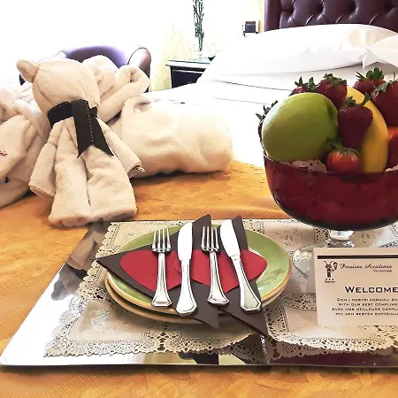 Accademia - Maravege 3* Venezia