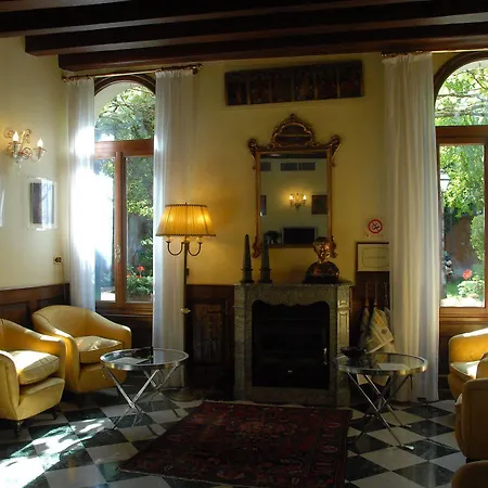 Hotel Accademia - Maravege Venezia
